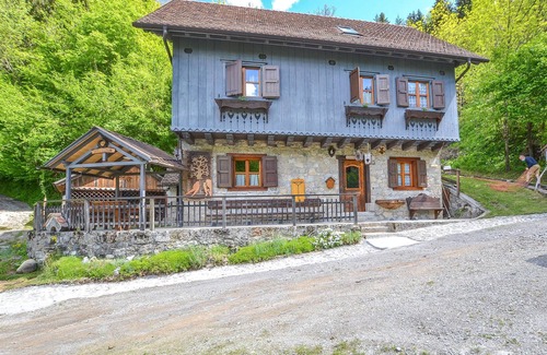 Comeglians House | Gorgeous home in Comeglians (UD)