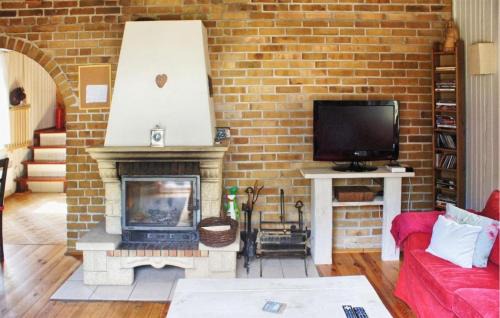 gmina Karsin House | Gorgeous Home In Karsin With Sauna