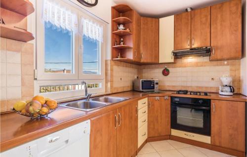 Viskovo House | Gorgeous Home In Kastav With Wifi