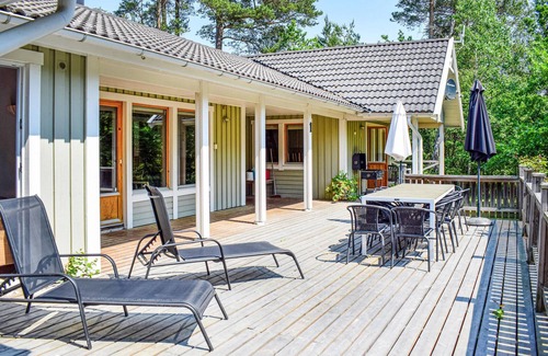 Kopingsvik House | Gorgeous home in Köpingsvik with sauna