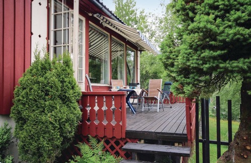 Kvinesdal House | Gorgeous home in Kvinlog with kitchen