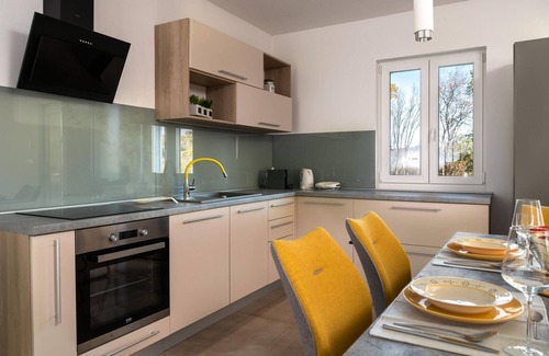 Kapelica House | Gorgeous home in Labin with WiFi