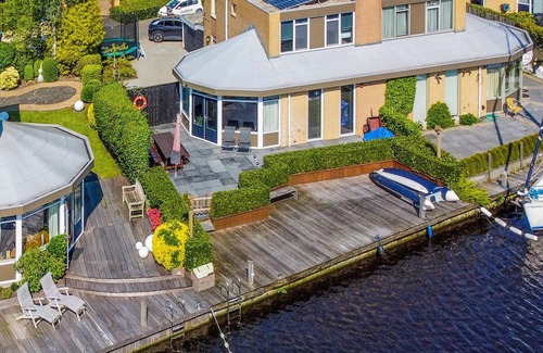 Lemmer House | Gorgeous home in Lemmer with WiFi