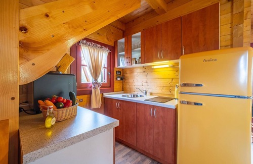 Licko Lesce House | Gorgeous home in Licko Lesce