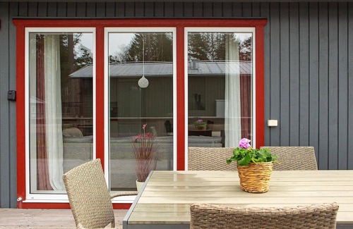 Hagaby House | Gorgeous home in Löttorp with WiFi