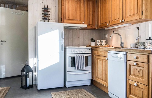 Lyngdal House | Gorgeous home in Lyngdal with kitchen