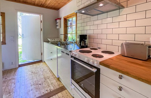 Ljung House | Gorgeous home in Mollaryd with WiFi