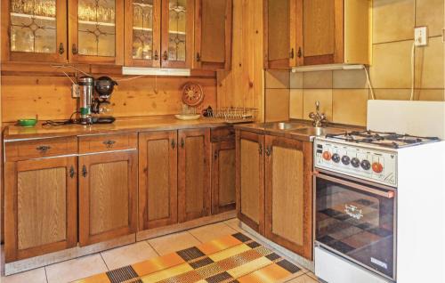 Jaszczurowa House | Gorgeous Home In Mucharz With Sauna