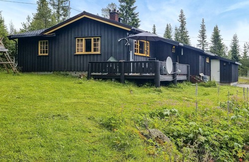 Nes House | Gorgeous home in Nesbyen with sauna