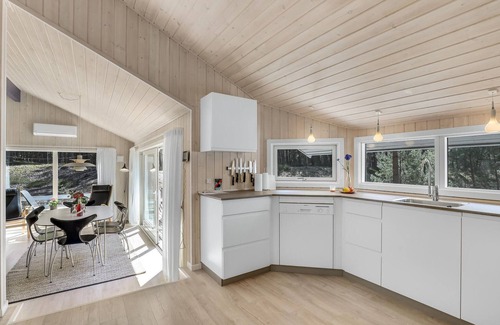 Dueodde House | Gorgeous home in Nexø with WiFi