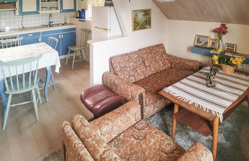 Hjelmeland House | Gorgeous home in Ombo with kitchen
