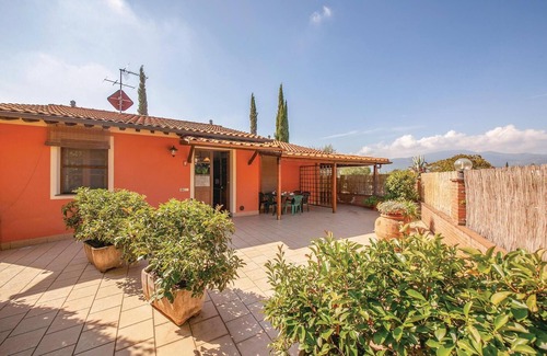 Orentano House | Gorgeous home in Orentano PI with WiFi