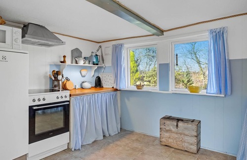 Ørsted House | Gorgeous home in ørsted with kitchen