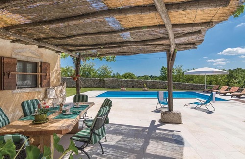 Bazgalji House | Gorgeous home in Pazin