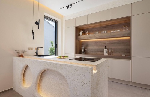 Petrcane House | Gorgeous home in Petrcane with sauna