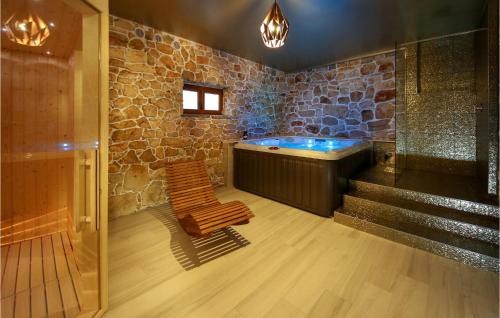 Pokrovnik House | Gorgeous Home In Pokrovnik With Wifi