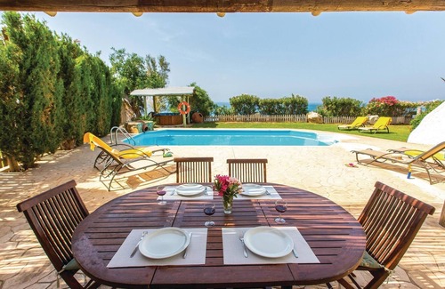 Pomos House | Gorgeous home in Pomos