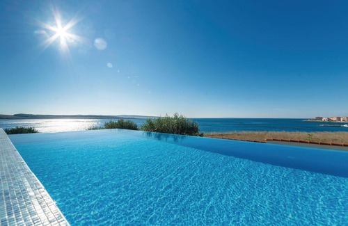 Povljana House | Gorgeous home in Povljana