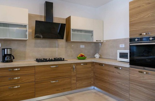 Nedescina House | Gorgeous home in Rabac with WiFi