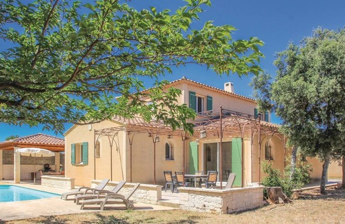 Saint-Didier House | Gorgeous home in Saint Didier