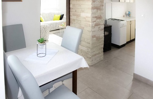 Saborsko House | Gorgeous home in Saborsko with WiFi