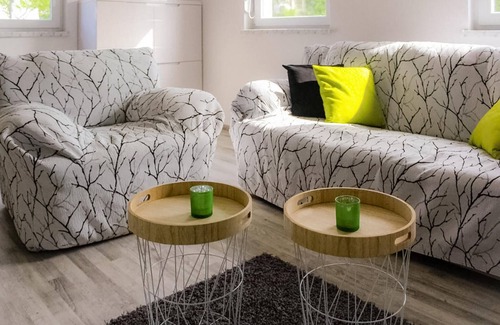 Saborsko House | Gorgeous home in Saborsko with WiFi