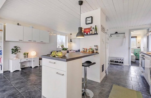 Spøttrup House | Gorgeous home in Spøttrup with WiFi