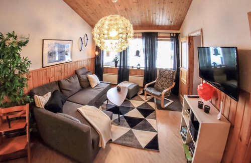 Syssleback House | Gorgeous home in Sysslebäck with sauna