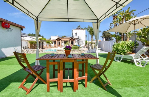 Terrasini House | Gorgeous home in Terrasini