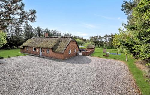 Øhuse House | Gorgeous Home In Ulfborg With Kitchen