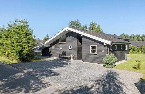 Marielyst House | Gorgeous home in Væggerløse with sauna