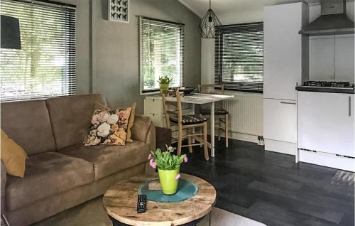 Vorden House | Gorgeous Home In Vorden With Kitchen