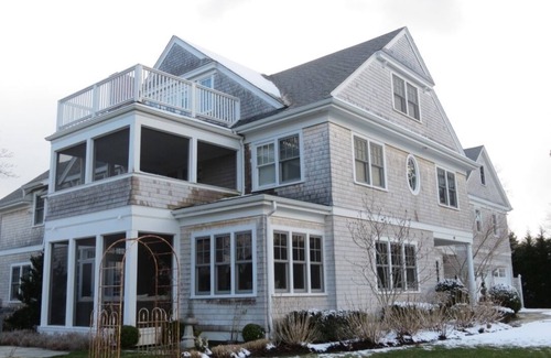 South Duxbury House | Gorgeous home steps from a private beach