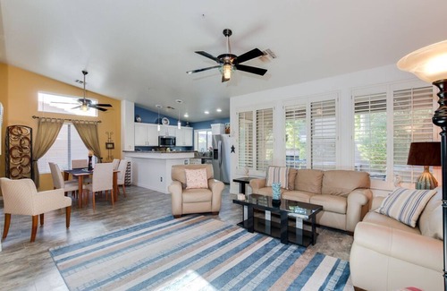 McDowell Mountain Ranch House | Gorgeous home with private hot tub, walk onto trails from the front door!♥