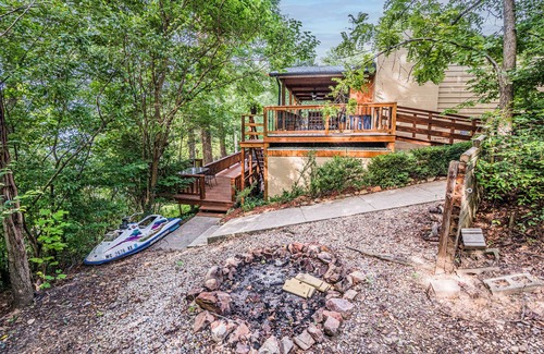 Se Ree Cottage | Gorgeous Lake Front Get Away