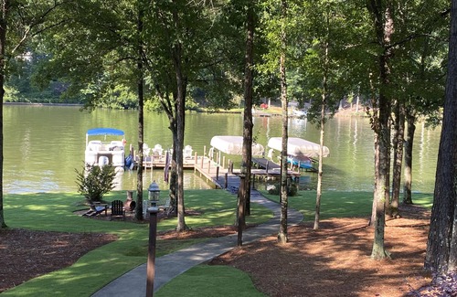 Lake Oconee House | Gorgeous Lake Front Home Reynolds Close to The Ritz