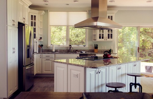 Mackinaw City House | GORGEOUS LAKEFRONT SUNSETS-NEWLY REMODELED HOME ON LAKE MICHIGAN, MACKINAW CITY.