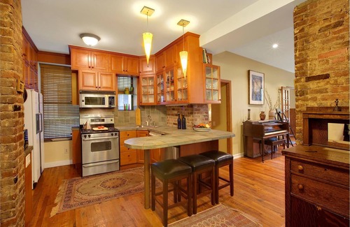 Bowery Apartment | Gorgeous Loft in Lower East Side! 2 MO. Stay Minimum