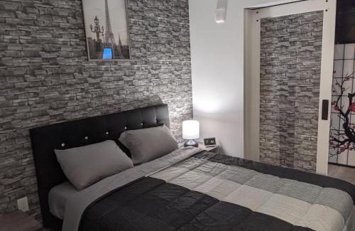 Downtown Apartment | Gorgeous looking 2 bedroom Apt in downtown silverspring