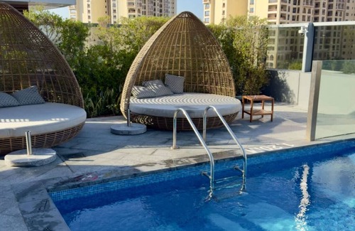 Al Safa Apartment | Gorgeous luxury studio - Exquisite Palm View