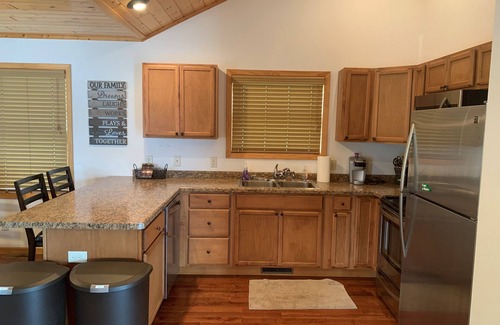 Brill Cabin | Gorgeous New 2BR Family Beach Retreat with Paddle Boat