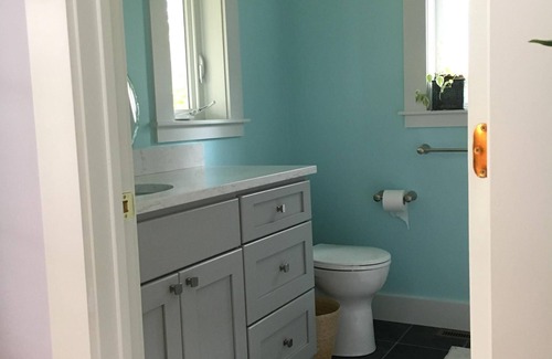 Florence Apartment | Gorgeous newly renovated furnished apartment