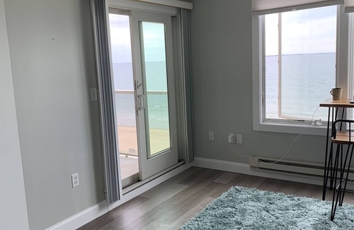 Old Orchard Beach Condo | Gorgeous Oceanview Condo In Old Orchard Beach, Maine