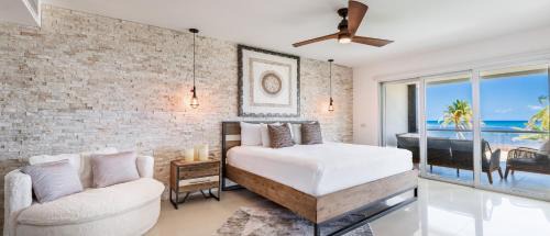 Puerto Juarez Apartment | Gorgeous Ocean Front Apartment Casa Shell condo