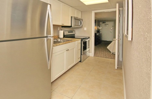 Myrtle Beach Condo | GORGEOUS OCEANFRONT MYRTLE BEACH CONDO ON GOLDEN MILE