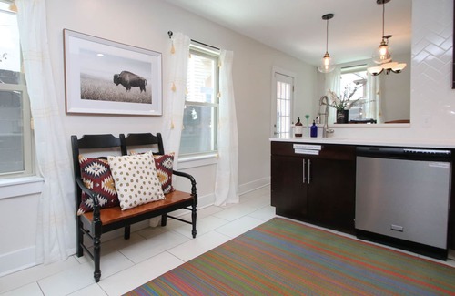 Pennsport House | Gorgeous! Parking! Park Front! - Perfect Center City Location!
