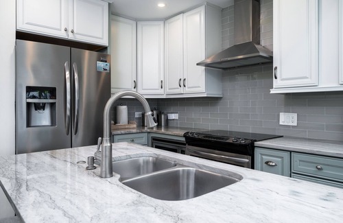 Seabrook Island House | Gorgeous Remodeled Atrium! 2nd Floor Ocean Views! Amenity Cards!