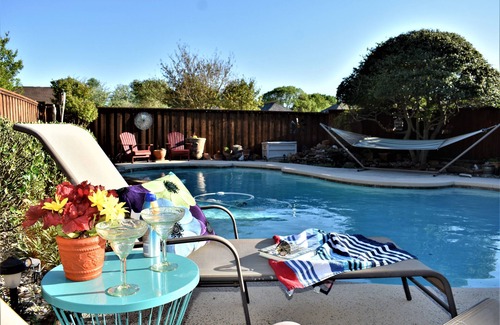 Plano House | ✪Gorgeous✪ Secluded ⛱ HEATED POOL & Spa Oasis⛱ Koi nhttps:/youtu.be/QBnKMhY7bXU