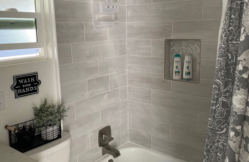 Tustin Apartment | Gorgeous Small Private Pool House