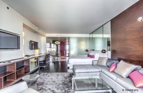 Las Vegas House | Gorgeous Strip View - Studio at Palms Place - 17